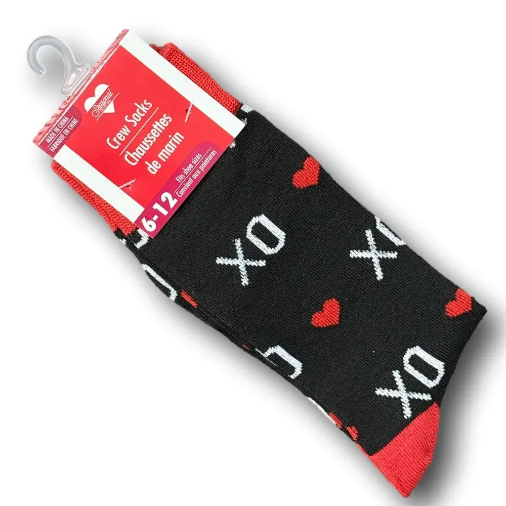 3/$18 XOXO & Hearts Valentine’s Day Funny Novelty Crew Socks - NWT